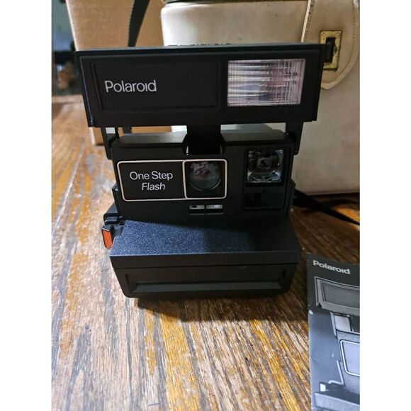 Vintage Polaroid One Step Flash Instant Camera with Paperwork - Picture 2 of 12